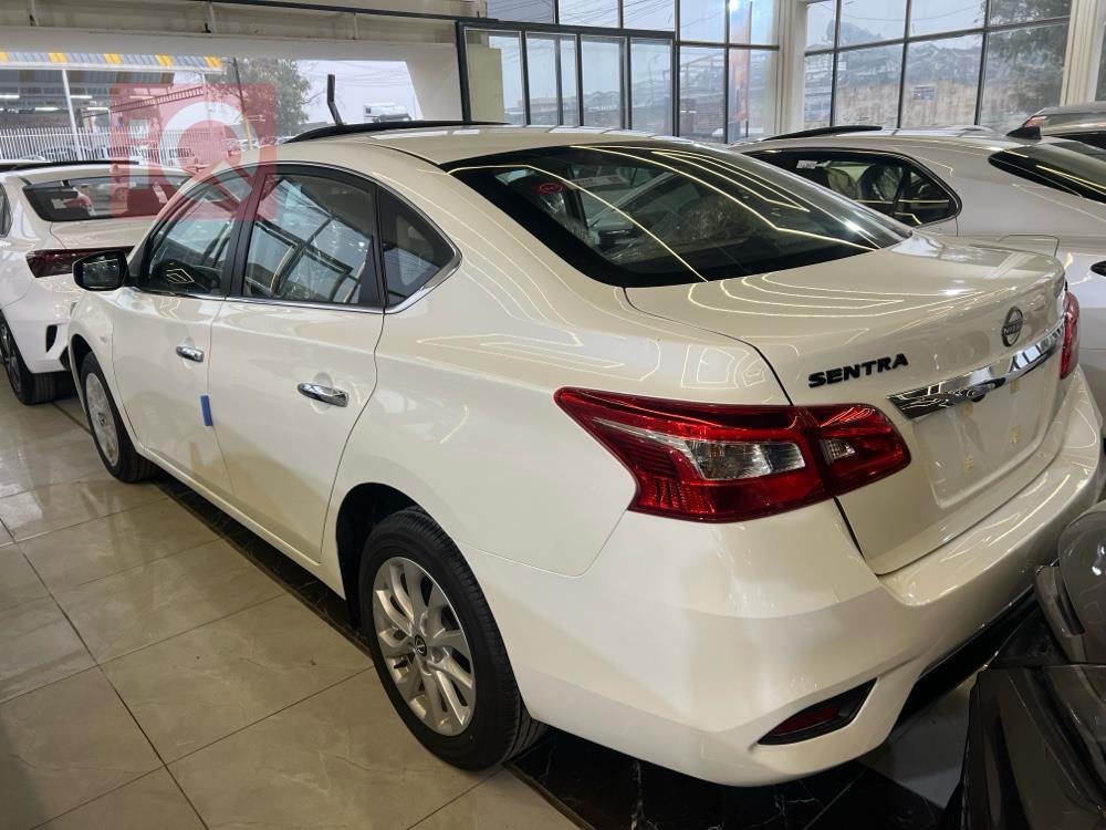 نیسان سێنترا